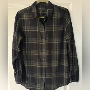 Banana Republic Black and Green Soft Plaid Flannel